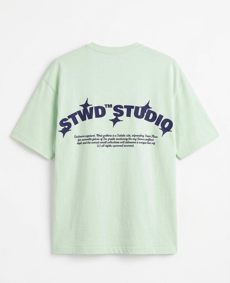 Cropped short sleeve T-shirt
